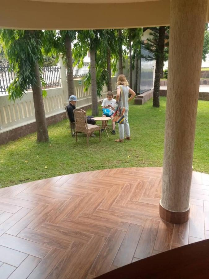 Coast View Resort Kigoma 外观 照片